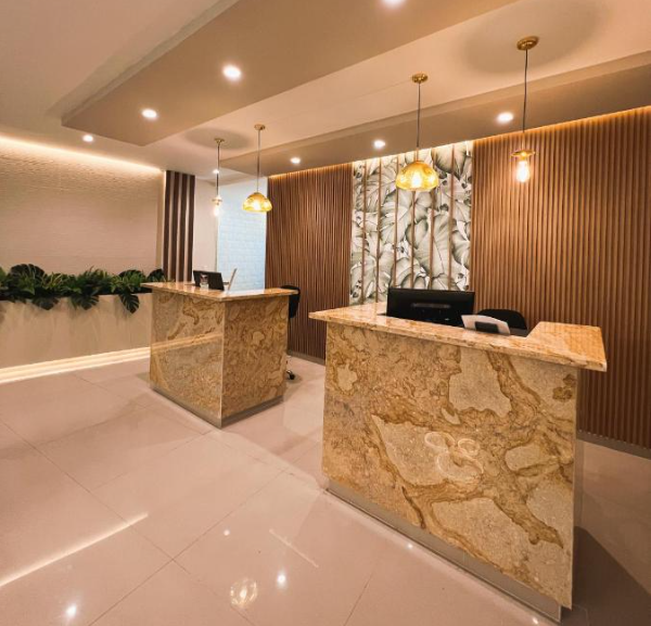 Oasis Hotel