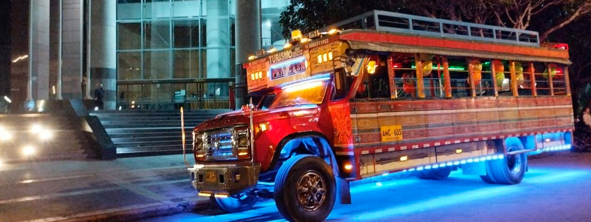 Chiva Rumbera (Chiva Pista)