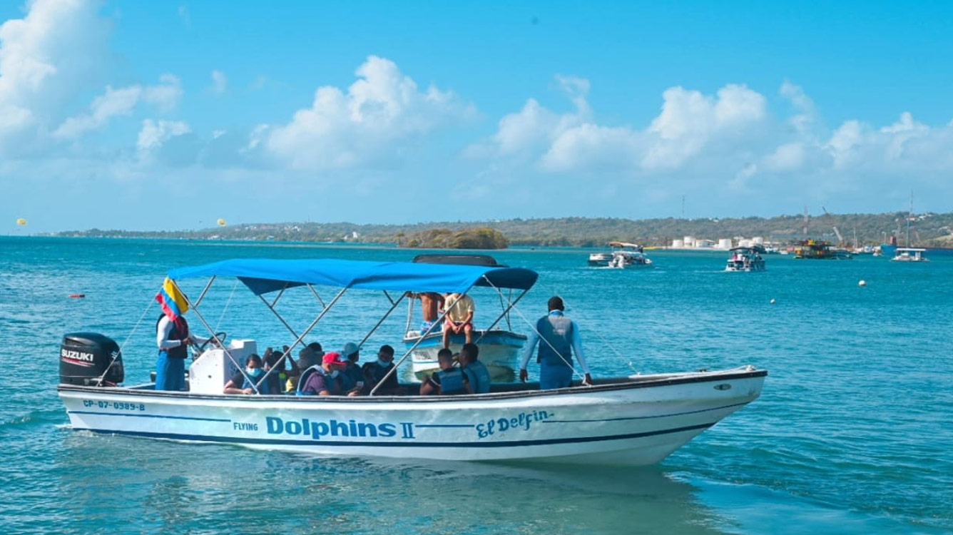 Pack 1: FUERA PERIMETRO URBANO Traslados In-Out + Combo Tour