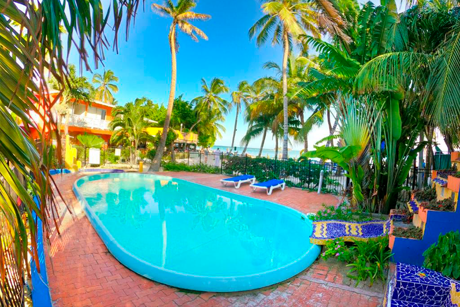 Cocoplum Beach Hotel