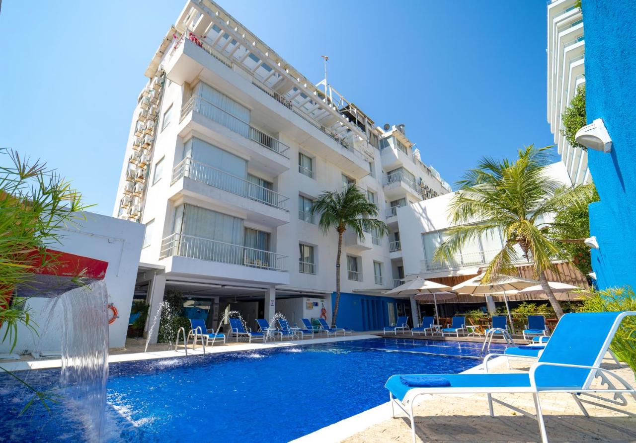 Santorini Hotel y Resort