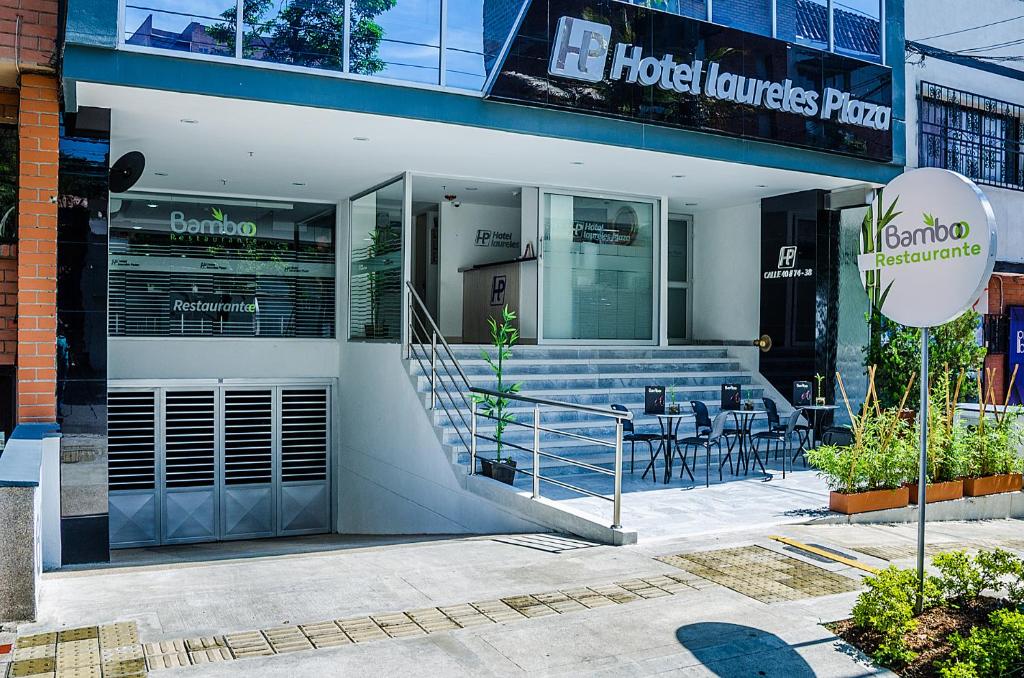 Hotel Laureles Plaza