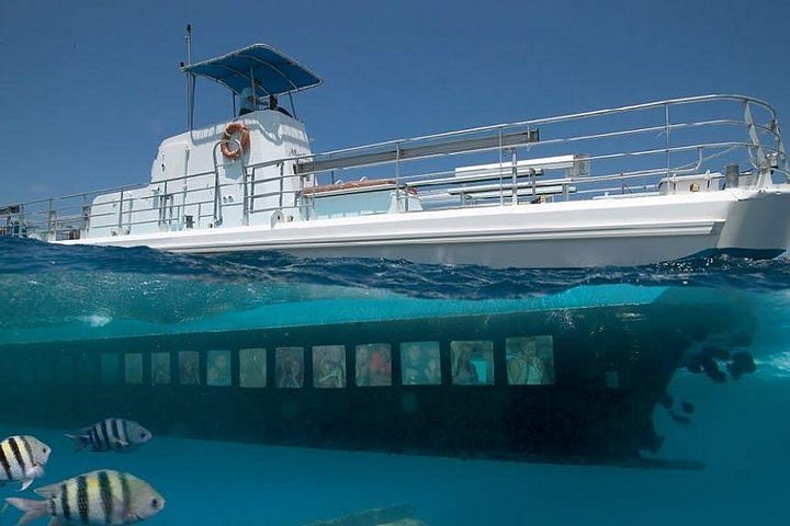 Semi Submarino