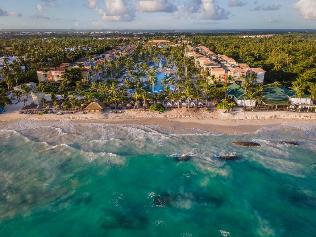 Ocean Blue & Sand Beach Resort - All Inclusive